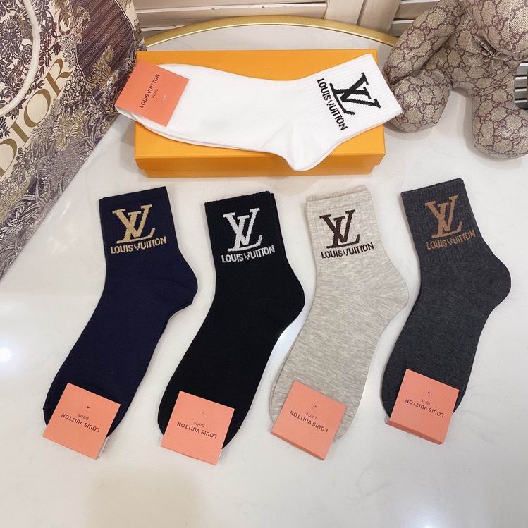 LV Socks 17